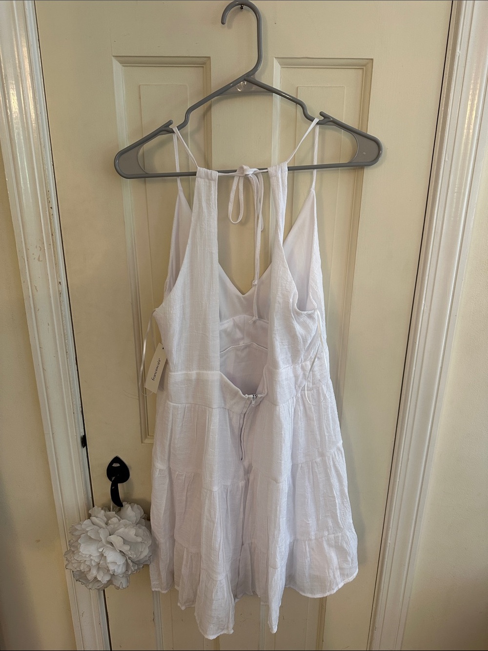 White Spaghetti Strap Sundress - Picture 2 of 4